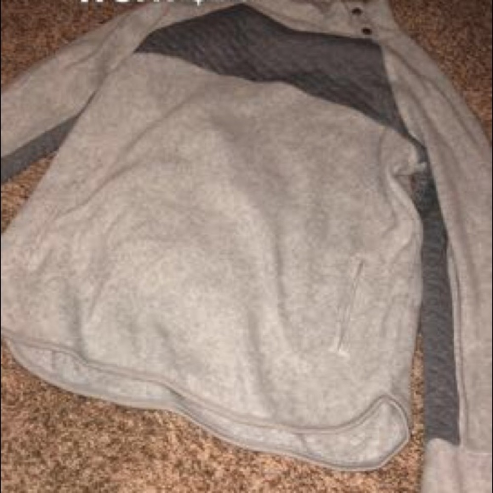 FLEECE JACKET
